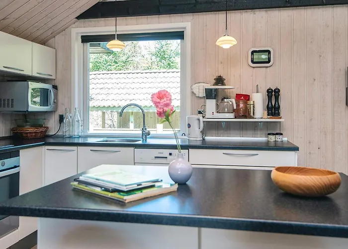 Charming Family Retreat-by Traum Feriehus *